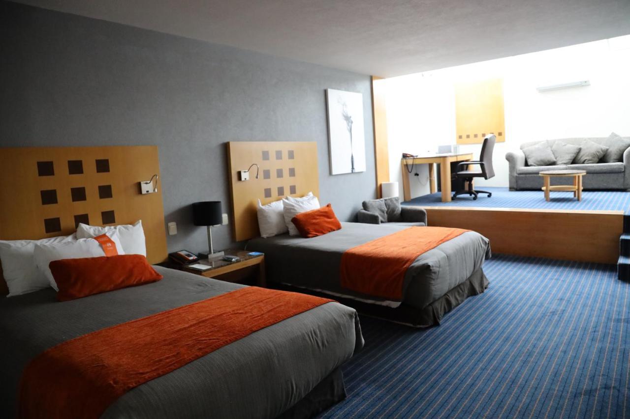 Real Inn نويفو لاريدو المظهر الخارجي الصورة