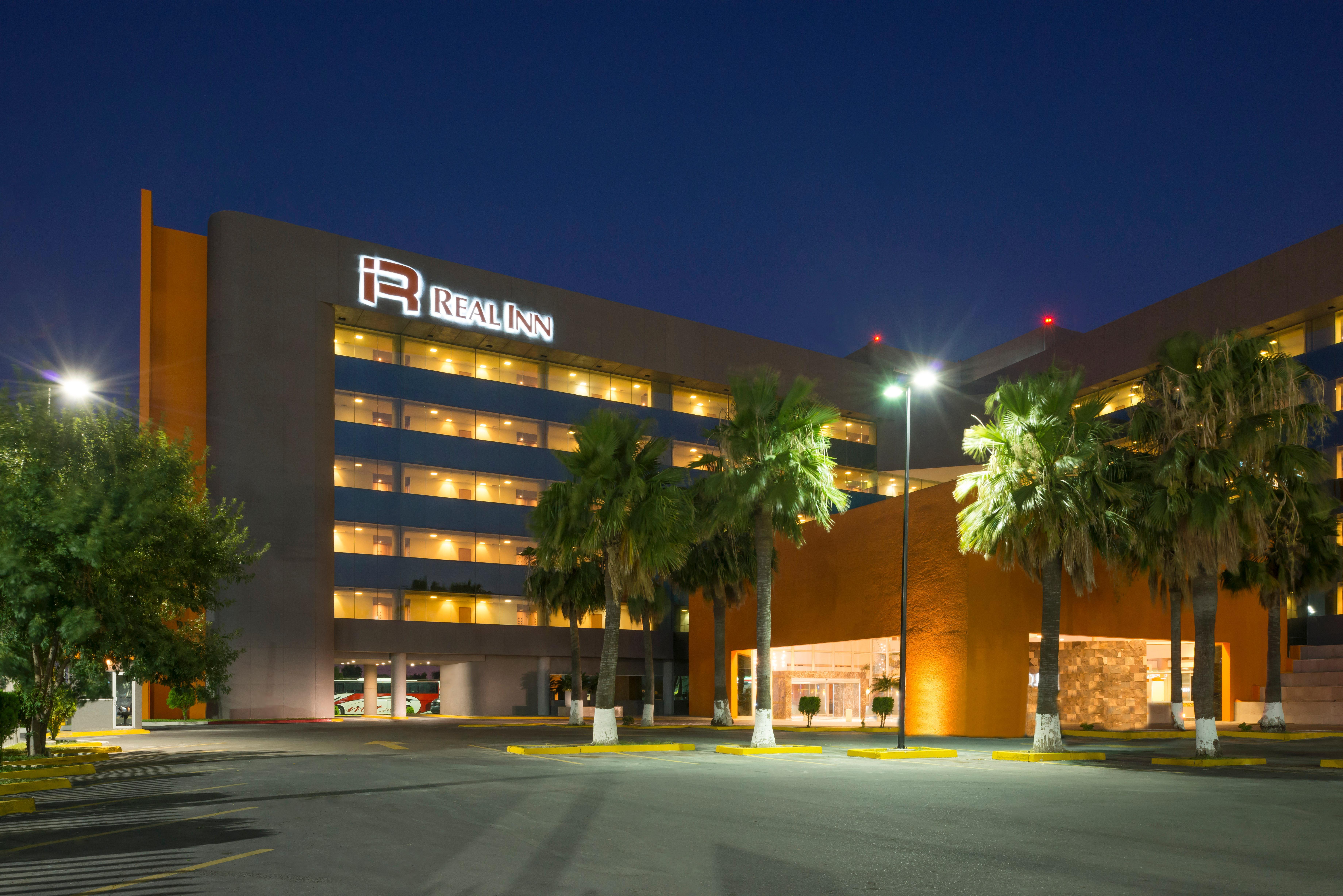 Real Inn نويفو لاريدو المظهر الخارجي الصورة